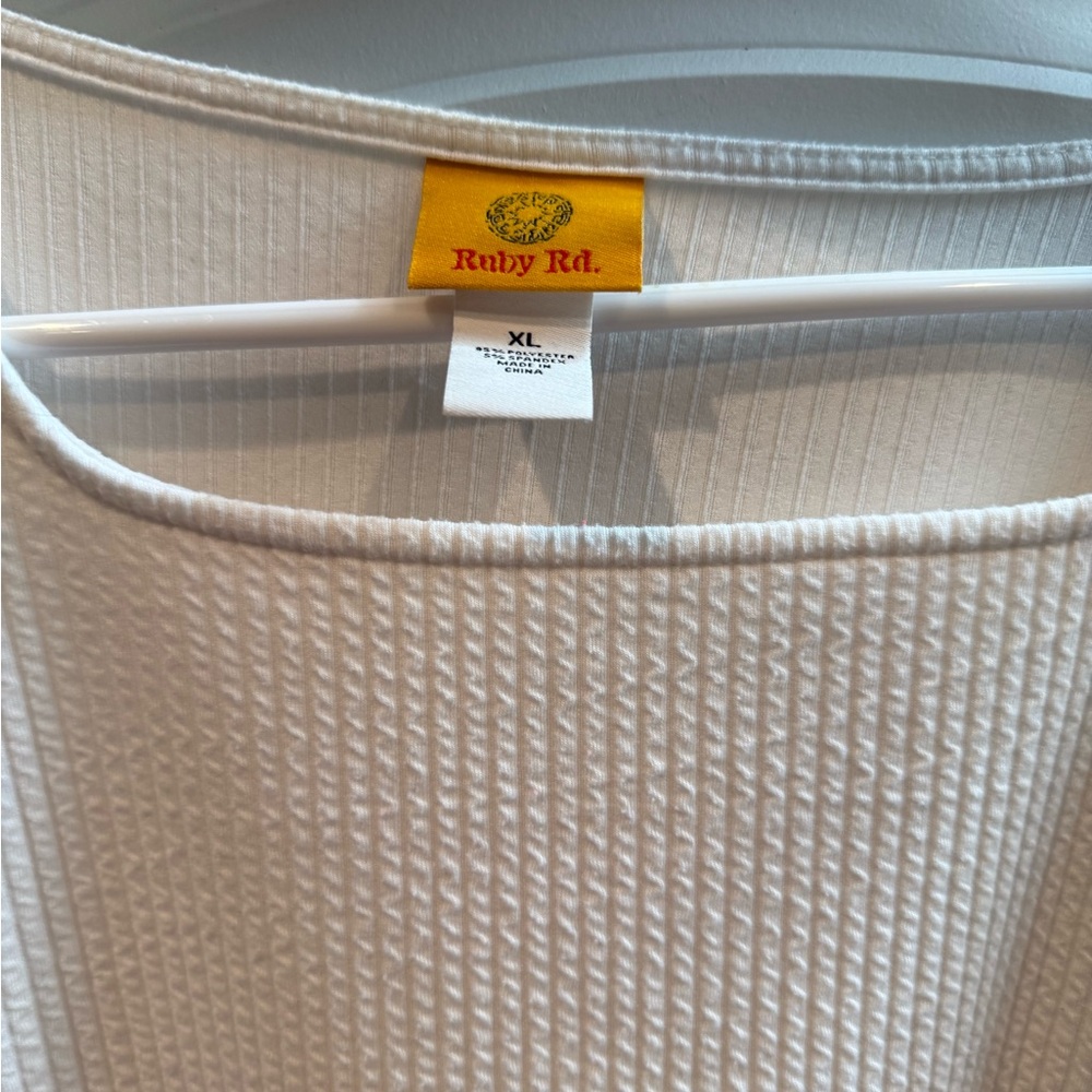 Ruby Rd. White Textured Tunic - Picture 3 of 3